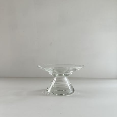 plate-roof vase 90s Europe