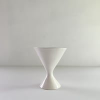 <AYA COURVOISIER> goblet SOURCE-white