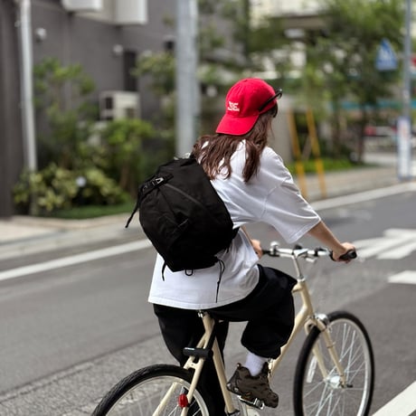予約販売9月中旬～9月下旬頃発送予定　bag-03124　撥水 ポーチ付き メッセンジャーバッグ ブラック 左右両肩対応