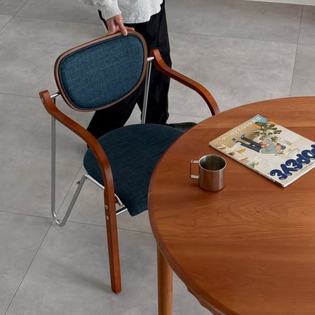 予約販売10月上旬～10月中旬頃発送予定　chair-03108　Curve Arm Chair ファブリック ダイニングチェア