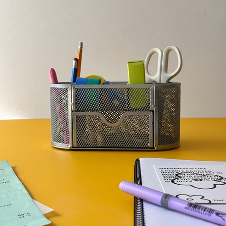 予約販売9月下旬～10月上旬頃発送予定　stationery-03060　メタルメッシュ オーバル型 デスクオーガナイザー シルバー