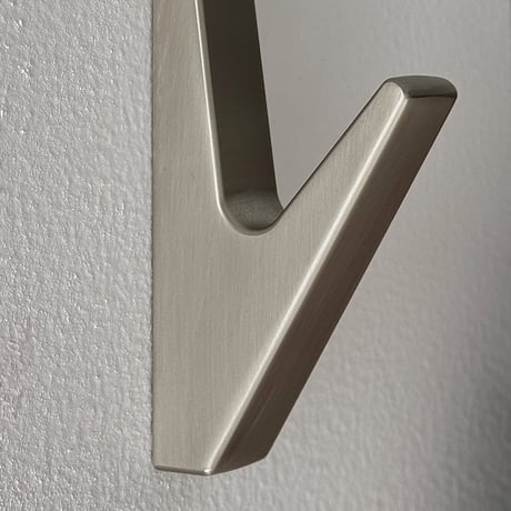 wall-03137　V-shape メタル ウォールフック 2個セット