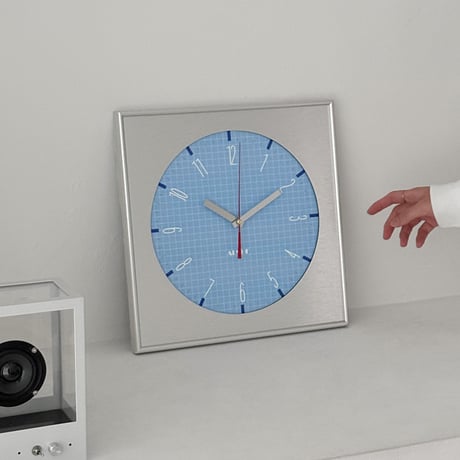 予約販売10月下旬～11月上旬頃発送予定　clock-03135　POOL GRID スクエアウォールクロック 掛け時計 静音