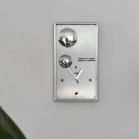 予約販売11月下旬～12月上旬頃発送予定　clock-03136　広角ミラー付き シルバー ウォールクロック 掛け時計 静音