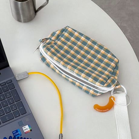 【一部予約商品】　pouch-03011　ストラップ ＆ キーホルダー付き チェック柄 マルチポーチ ペンケース