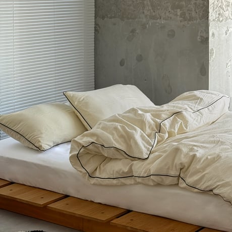 予約販売10月下旬～11月上旬頃発送予定　beddingsets-03198　ブラックパイピング white×cream stripe 布団カバーセット