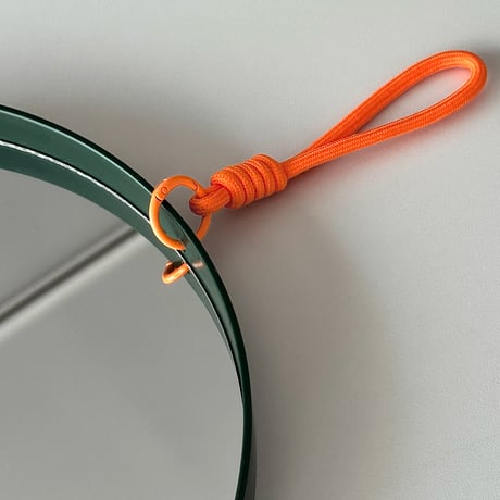 予約販売9月上旬～9月中旬頃発送予定　mirror-03176　カラーストラップ ラウンドウォールミラー 直径26cm
