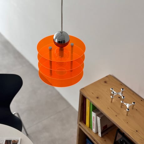 light-03372　Acrylic Flying Saucer ペンダントライト 口金E17