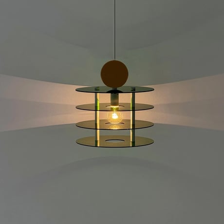 light-03372　Acrylic Flying Saucer ペンダントライト 口金E17