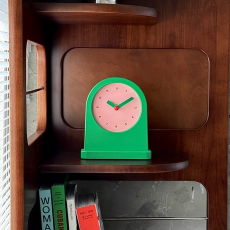 予約販売9月下旬～10月上旬頃発送予定　clock-03133　Color Arch テーブルクロック 置き時計 静音