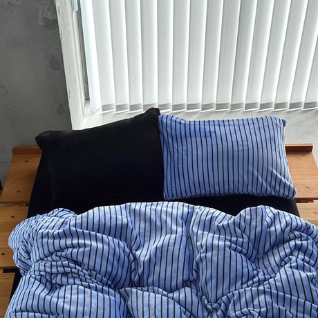 予約販売11月中旬～11月下旬頃発送予定　beddingsets-03210　blue×black あたたか ファイバー厚手 起毛 ストライプ 布団カバーセット