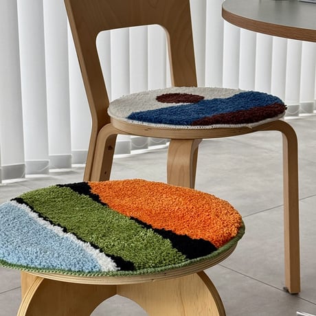 予約販売9月中旬～9月下旬頃発送予定　chairpad-03005　アート＆ストーリー ラウンドチェアパッド 40cm×40cm