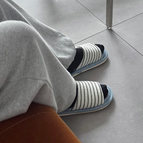 予約販売10月中旬～10月下旬頃発送予定　slipper-03013　light blue×white ストライプ タオル地 ルームシューズ スリッパ