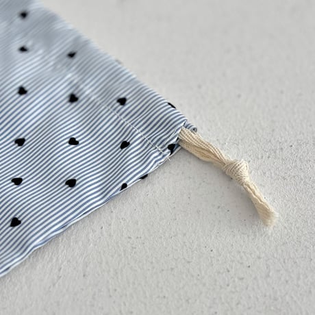 pouch-03009　ハートドット柄 フロッキー加工 ストライプ 巾着ポーチ 大小2枚セット