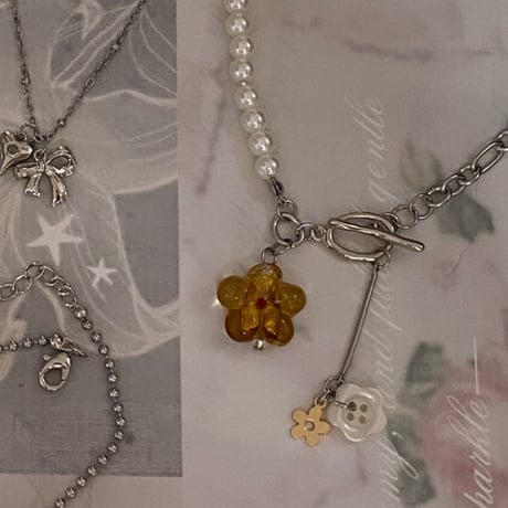 brownflower necklace