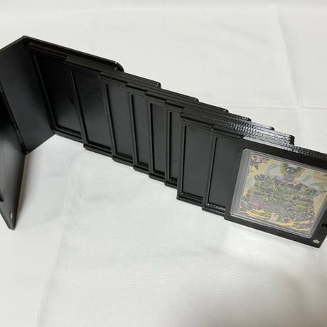「G1G1」トレーディングカード用 ポケットブック（12枚入り）