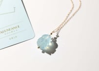【ABUNDANCE アバンダンス（金運上昇）シジル封入 オリジナルカード付き❣️】＆葉月ゆうによる技封入❣️【金運上昇/金運を引き寄せる】アクアマリンのヒキュウとクリアクォーツのネックレス