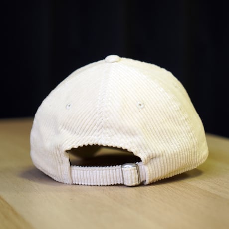 NEW ERA・ニューエラ 9TWENTY Corduroy コーデュロイ ニューヨーク・ヤンキース アイボリー