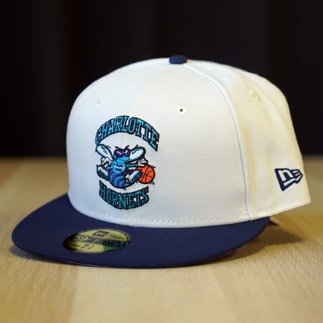 NEW ERA・ニューエラ 59FIFTY NBA Hardwood Classics シャーロット・ホーネッツ サンディーリネン/オーシャンサイドブルー