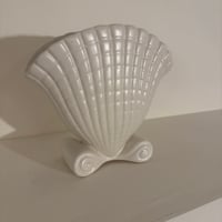 Shell Vase