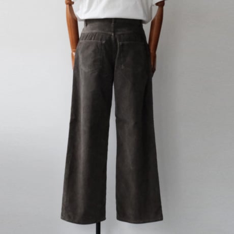 AURALEE｜GARMENT-DYED FINX CORDUROY 5P WIDE PANTS