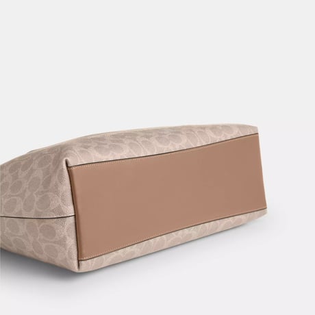 🎀コーチ COACH　ステーション トート バッグ・シグネチャー キャンバス　CCD69 SVPWH