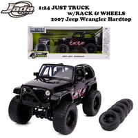 JADATOYS 1:24 JUST TRUCKS w/RACK & WHEELS 2007 Jeep Wrangler Hardtop ミニカー