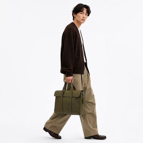 ✨COACH　コーチ サリバン ポートフォリオ ブリーフ CES30 SV/OL