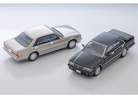 トミーテック 1/64 TLV-N368b 日産 セドリック HT V20 ツインカムターボ グランツーリスモSV（イエロイッシュシルバー）89年式