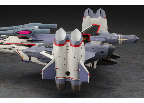ハセガワ 1/72 VF-25F トルネード メサイア “マクロスF” （大気圏内仕様）