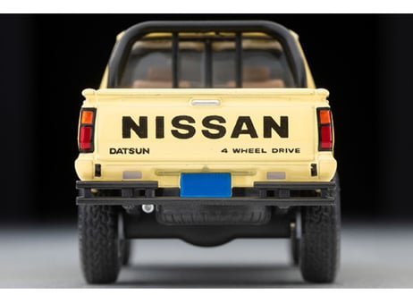 トミーテック 1/64 TLV-N321a ニッサン トラック 4X4 キングキャブ（黄）北米仕様