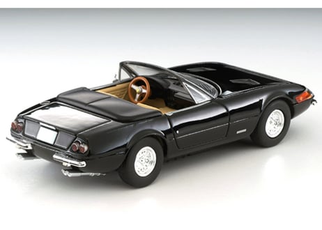 トミーテック 1/64 TLV フェラーリ 365 GTS4(黒)