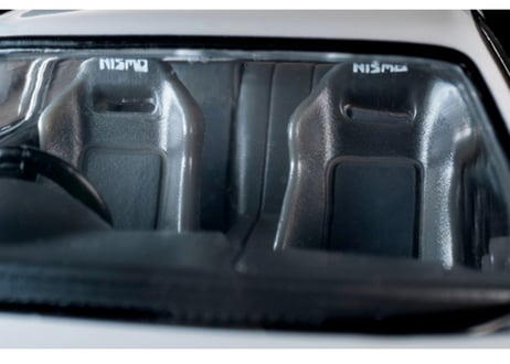トミーテック 1/64 TLV-N305d NISMO 400R（白）
