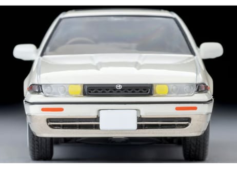 トミーテック 1/64 TLV-N319c 日産 セフィーロ タウンライドSV（白／ベージュ）91年式