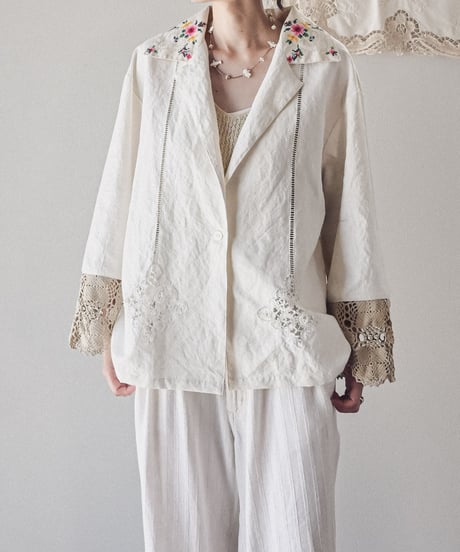 【Seek an nur】Vintage embroidered over jacket