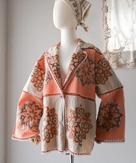 【Seek an nur】Vintage embroidered over jacket