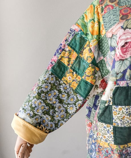 【curoam】Vintage Patchwork Quilted Hoodie