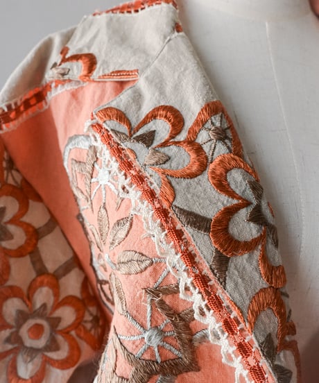 【Seek an nur】Vintage embroidered over jacket