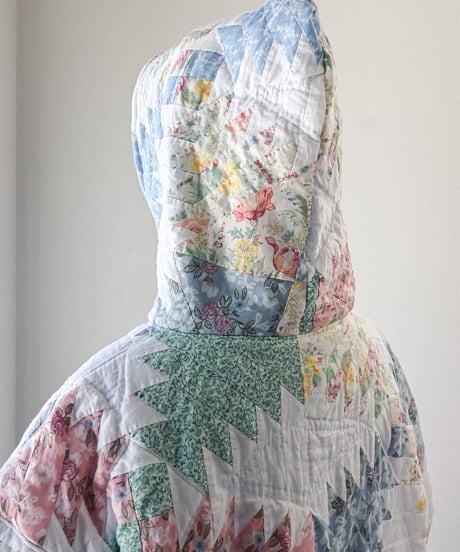 【curoam】Vintage Patchwork Quilted Hoodie