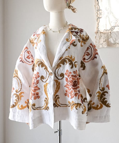 【Seek an nur】Vintage embroidered over jacket