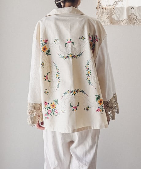 【Seek an nur】Vintage embroidered over jacket