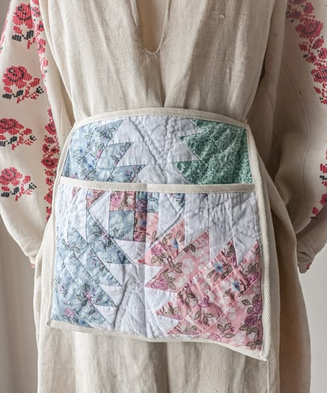【curoam】Vintage Patchwork Quilted Pochette