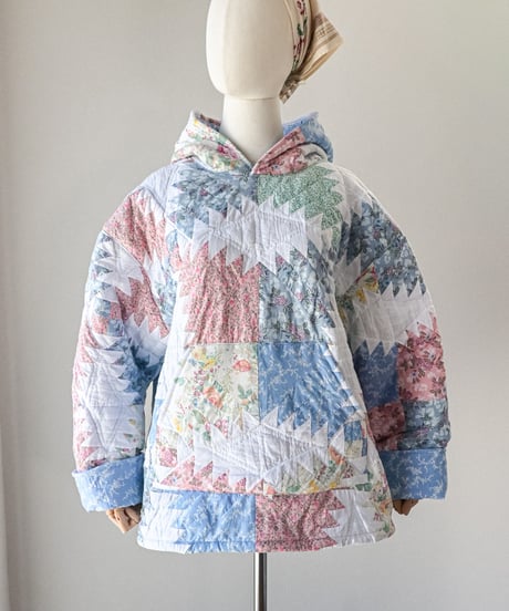 【curoam】Vintage Patchwork Quilted Hoodie