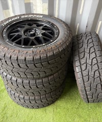 【中古品】ラングラー用タイヤ　ホイール付きセット