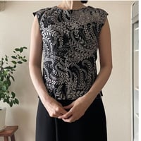 ノースリーブ  十日町紬/ Vintage Tokamachi Tsumugi Sleeveless Top