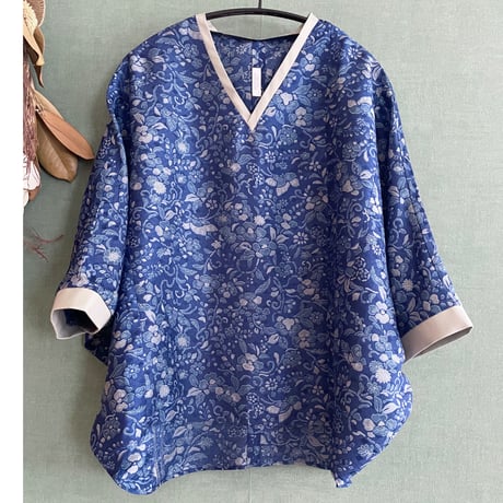 「ムーンドルマン青花」Moon Dolman Blue Flower