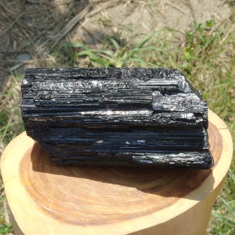 ブラックトルマリン原石（大サイズ）