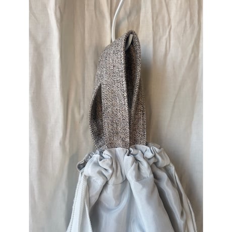 000014./Undulation.(Wool Kinchaku Bag #4)