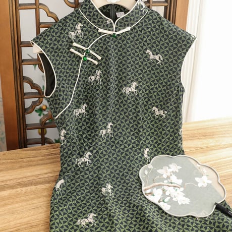 レトログリーン × 馬柄クラシック