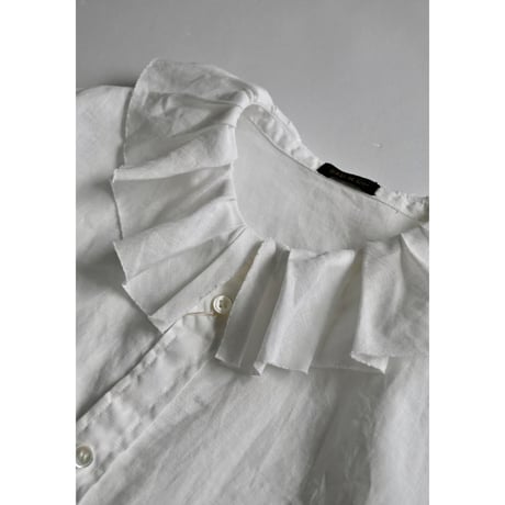 R&D.M.CO- L.G.D. RUFFLE COLLAR BLOUSE